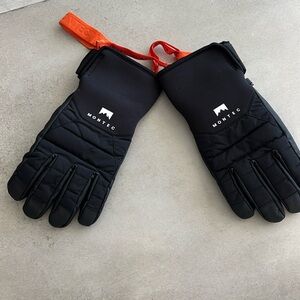 Montec men’s gloves size L